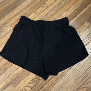 Athleta Crossroads Shorts Black Small like 🆕